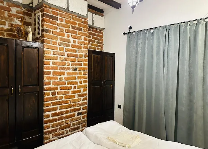 Rhodonest Луксозна вила *